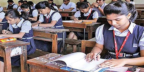 இன்று +2 தேர்வு முடிவுகள் வெளியீடு