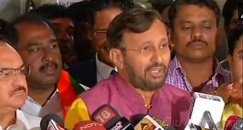 “குதிரை பேரத்திற்கு பெயர் போனது காங்கிரஸ்தான்” - பிரகாஷ் ஜவடேகர்