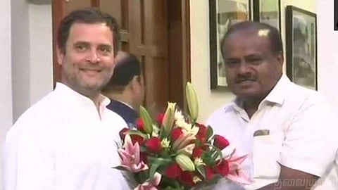 ராகுல்காந்தியை சந்தித்த குமாரசாமி - பதவியேற்பு விழாவில் பங்கேற்க அழைப்பு