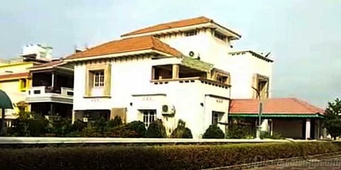 நள்ளிரவில் தட்டப்படும் கதவுகள்: தீரன் படபாணியில் கொள்ளை