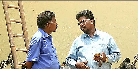 கடன் கொடுக்க சென்றவரை கடத்திய கும்பல்