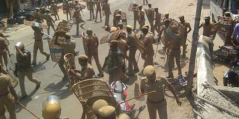 தூத்துக்குடி செல்கின்றனர் தேசிய மனித உரிமை ஆணைய அதிகாரிகள்..!