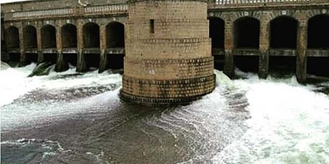 காவிரி ஆணையம் எப்போது?: மீண்டும் நீதிமன்றத்தை நாட தமிழக அரசு திட்டம்