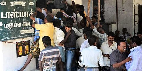 டாஸ்மாக் ஊழியர்களுக்கு ஊதிய உயர்வு: அமைச்சர் அறிவிப்பு