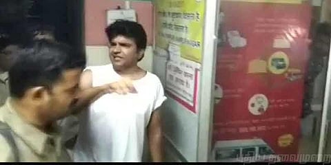 குடிபோதையில் தகராறு: நடிகர் மீது வழக்குப் பதிவு