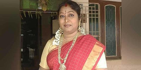 வெளிமாநிலப் பெண்களை வைத்துப் பாலியல் தொழில்: சீரியல் நடிகை கைது!