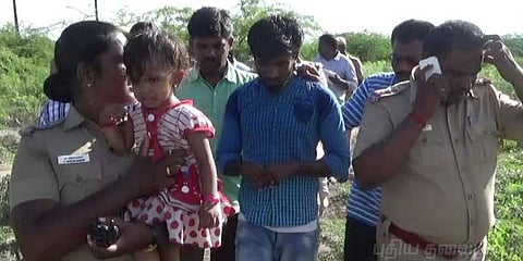 கடத்தல்காரர்களிடம் பெண் குழந்தையை கொடுத்த மனைவி - கத்தி முனையில் கணவர்!