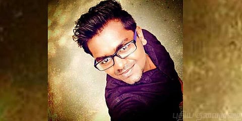 பூ விற்று படிக்க வைத்த அப்பா : காதல் தோல்வியால் தற்கொலை செய்த மகன்