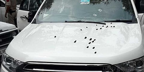 டெல்லியில் போலீஸ் நடத்திய என்கவுன்டரில் 4 பேர் கொலை