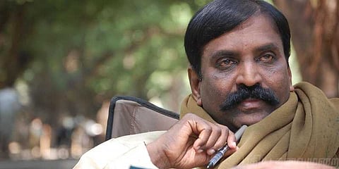 வழக்கினால் ஊடகத்தை ஒடுக்கிவிட முடியாது: கவிஞர் வைரமுத்து