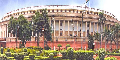 "பாஜகவினரை அதிகாரிகளாக நியமிக்க திட்டம்"- எதிர்க்கட்சிகள் கண்டனம்