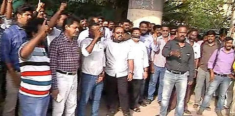 புதிய தலைமுறை மீது வழக்குப்பதிவு: சென்னை பத்திரிகையாளர்கள் மன்றம் ஆர்ப்பாட்டம்