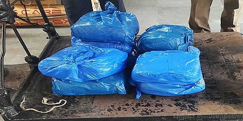 ரயிலில் 15 கிலோ கஞ்சா கடத்தல்