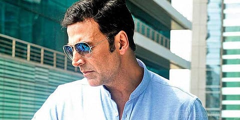 ட்விட்டரில் வெளியான அக்சய்குமாரின் ‘கோல்ட்’ போஸ்டர்