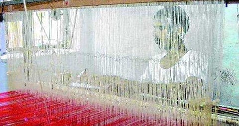 ”அவங்களுக்கு ஏன் அவ்வளவு சம்பளம்” தொடரும் வேலைநிறுத்தம்