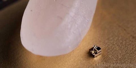 அரிசியை விட சிறிய கம்ப்யூட்டர் - பயன்களோ ஏராளம்!