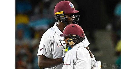 3-வது டெஸ்ட் கிரிக்கெட்: இலங்கை அணி தடுமாற்றம்