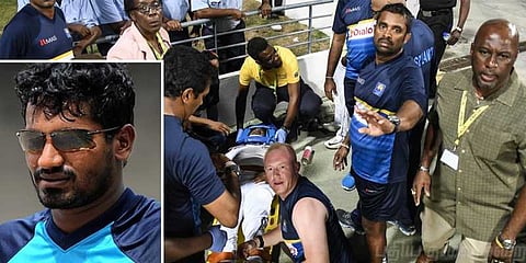 விளம்பர பலகையில் விழுந்தார்: இலங்கை கிரிக்கெட் வீரர் படுகாயம்!