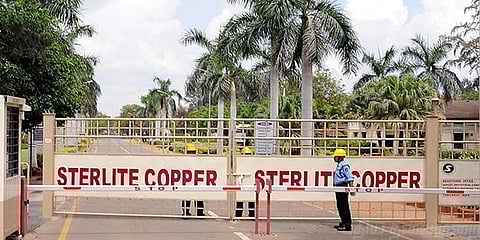 ஸ்டெர்லைட்டை மூடியாச்சு; ஆனால் பாதிக்கப்படுவது யார் ?