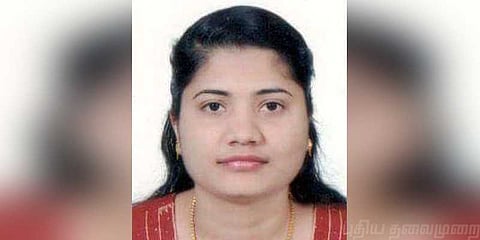 சவுதியில் டிரைவிங் லைசன்ஸ் வாங்கிய முதல் இந்திய பெண்!