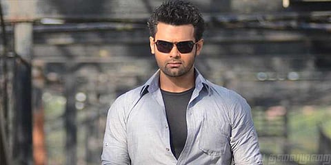 நடிகைக்கு பாலியல் வன்கொடுமை: பிரபல நடிகர் மகன் மீது வழக்கு!