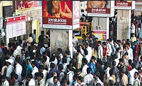 தீபாவளி ரயில் முன்பதிவு 2 நிமிடங்களில் நிறைவு