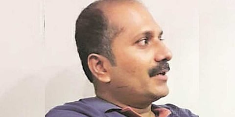 இனவாதப் பேச்சு : டிவி தொகுப்பாளர் மீது வழக்குப்பதிவு