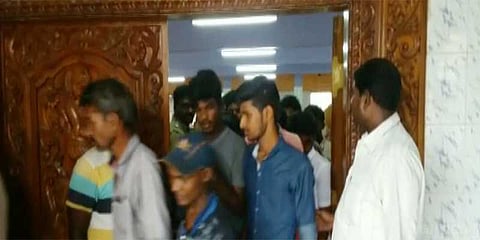 மீஞ்சூரில் 13 ரவுடிகள் கைது - காவல்துறை அதிரடி நடவடிக்கை