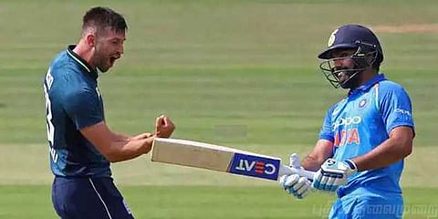 பொறுமையை இழந்த ‘ரோகித்’ன் திடீர் உக்கிரம் - அதிர்ந்த அரங்கம்!