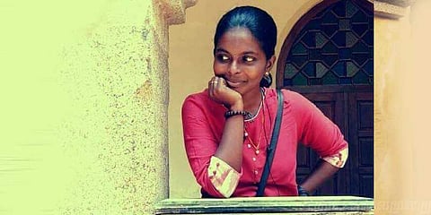 பிறந்த நாளன்று பெண் செய்தியாளர் விபத்தில் உயிரிழப்பு