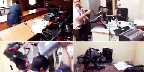 மோசமான சாலைகளால் விபத்துகள் : பொதுப்பணித்துறை அலுவலகம் சூறை