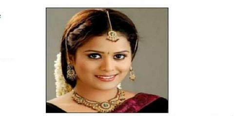 சென்னையில் சீரியல் நடிகை தூக்கிட்டு தற்கொலை
