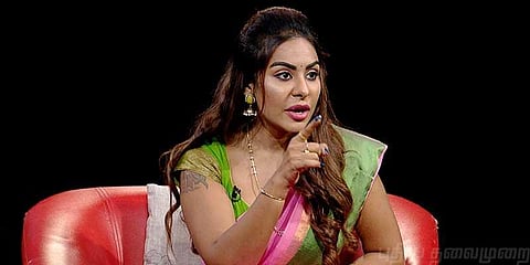 “50 பேர் மீது புகார் கொடுத்தேன்; ஒரு நடவடிக்கையும் இல்லை” - ஸ்ரீரெட்டி வேதனை