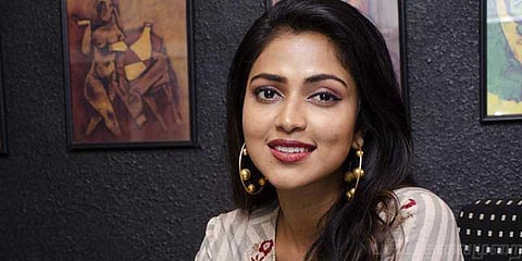 இந்தி படத்தில் நடிக்கிறார் அமலா பால்!