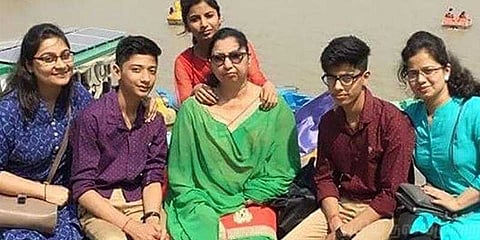 11 பேர் தற்கொலை விவகாரத்தில் கடைசி உயிரும் பறிபோனது!