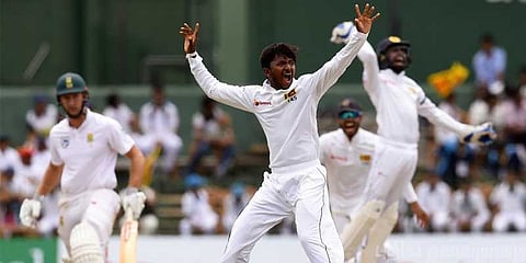 டெஸ்ட் கிரிக்கெட்: வெற்றியை நோக்கி இலங்கை அணி!