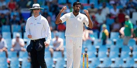 அஸ்வின் திடீர் காயம்: கவலையில் இந்திய அணி!