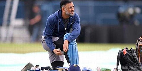 தோனிதான் இதிலும் டாப்: சச்சின், கோலியை பின்னுக்குத் தள்ளினார்!