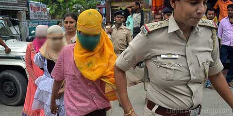 34 சிறுமிகள் பாலியல் வன்கொடுமை: பீகார் காப்பகத்தின் திகில் கதை!