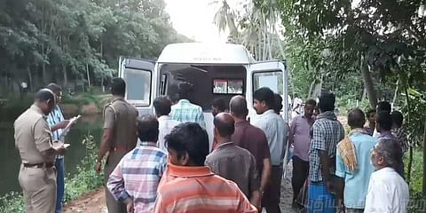 சொத்துக்காக தந்தையை அடித்துக்கொன்றவர் கைது