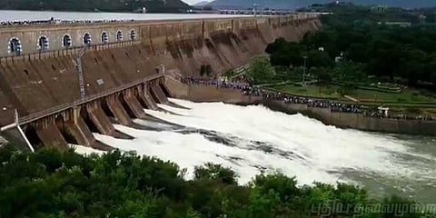 மேட்டூரில் திறக்கப்பட்டும் தண்ணீர் வரவில்லை ! விவசாயிகள் வேதனை