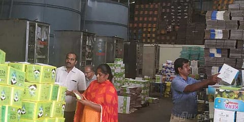 60 டன் கலப்பட எண்ணெய் பறிமுதல்