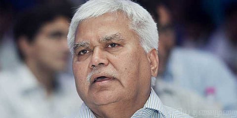 டிராய் தலைவரின் வங்கிக் கணக்கில் ஹேக்கர்கள் 1 ரூபாய் டெபாசிட் !