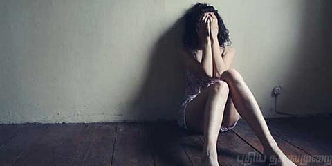 'தினமும் ஆடை இல்லாமல் தூங்க சொல்வார்கள்' 7 வயது சிறுமியின் திடுக்கிடும் தகவல்