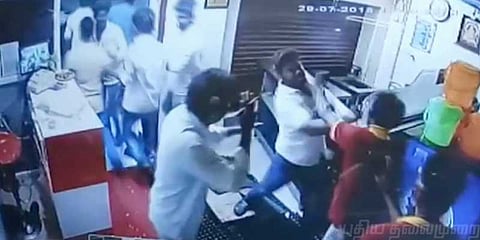 சென்னையில் பிரியாணி கேட்டு கொடூரத் தாக்குதல்.. வீடியோ