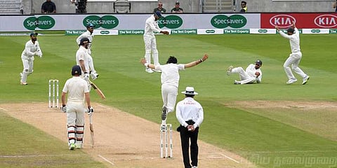 அடுத்தடுத்து சரிந்தது விக்கெட்: இங்கிலாந்தில் தடுமாறும் இந்திய அணி!