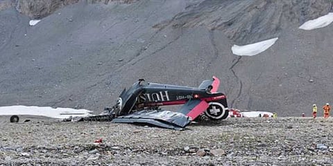 ஸ்விட்சர்லாந்தில் விமானம் விழுந்து விபத்து - 20 பேர் உயிரிழப்பு?