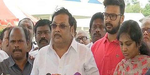 கருணாநிதியின் விசுவாசிகள் என் பக்கமே இருக்கிறார்கள் ! மு.க.அழகிரி