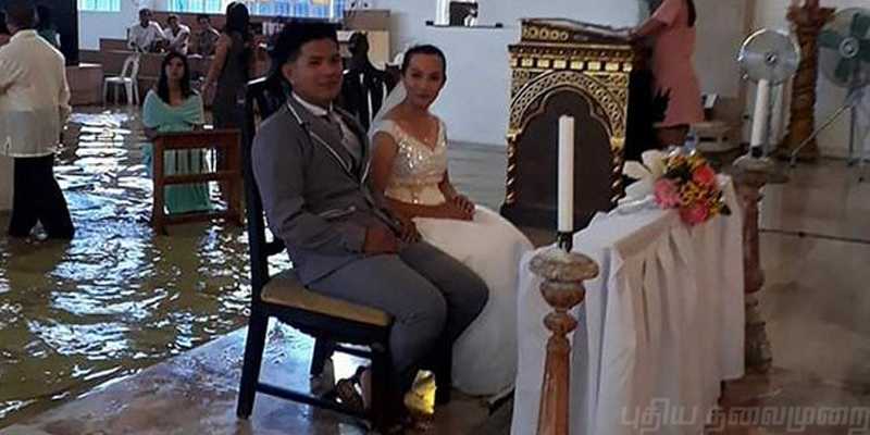 அடை மழையிலும் தடைபடாத அதிசய திருமணம்