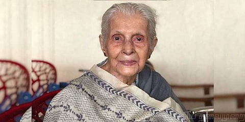 89 வயதில் ஜெர்மனுக்கு எக்ஸ்போர்ட் செய்யும் லதிகா பாட்டி